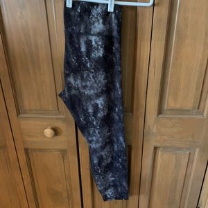 Shades of grey leggings